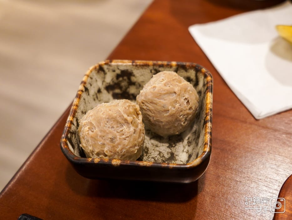 34華山三創湯神頂級和牛牛肉麵牛骨湯頭 M9和牛牛肉麵潮州牛肉丸.jpg 34華山三創湯神頂級和牛牛肉麵牛骨湯頭 M9和牛牛肉麵潮州牛肉丸.jpg