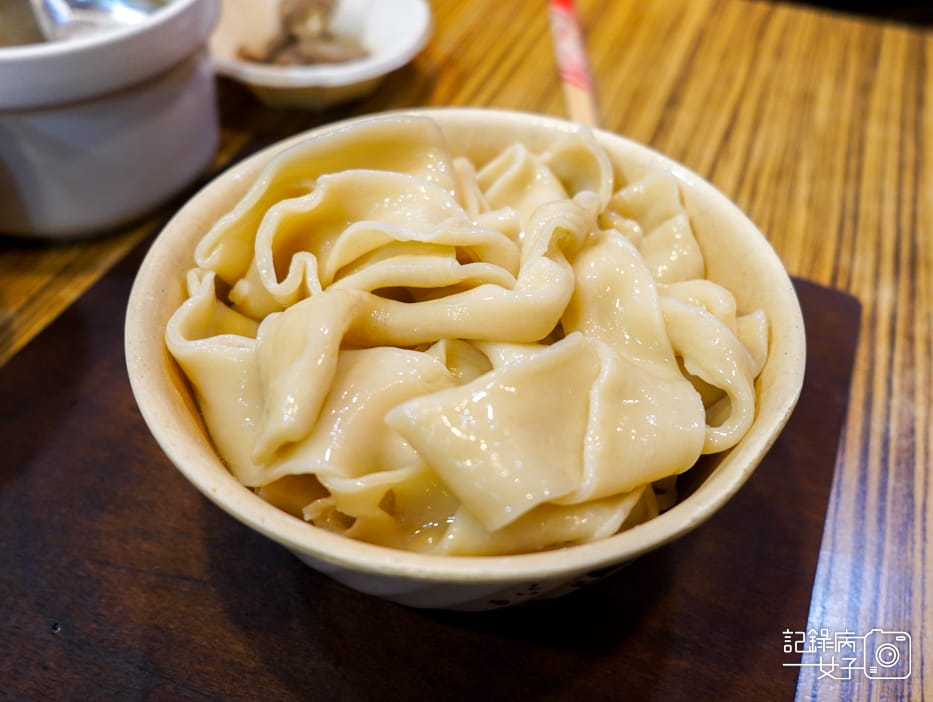 19新北中和南勢角青丹扎西新疆青藏料理青稞皮帶寬麵.jpg 19新北中和南勢角青丹扎西新疆青藏料理青稞皮帶寬麵.jpg