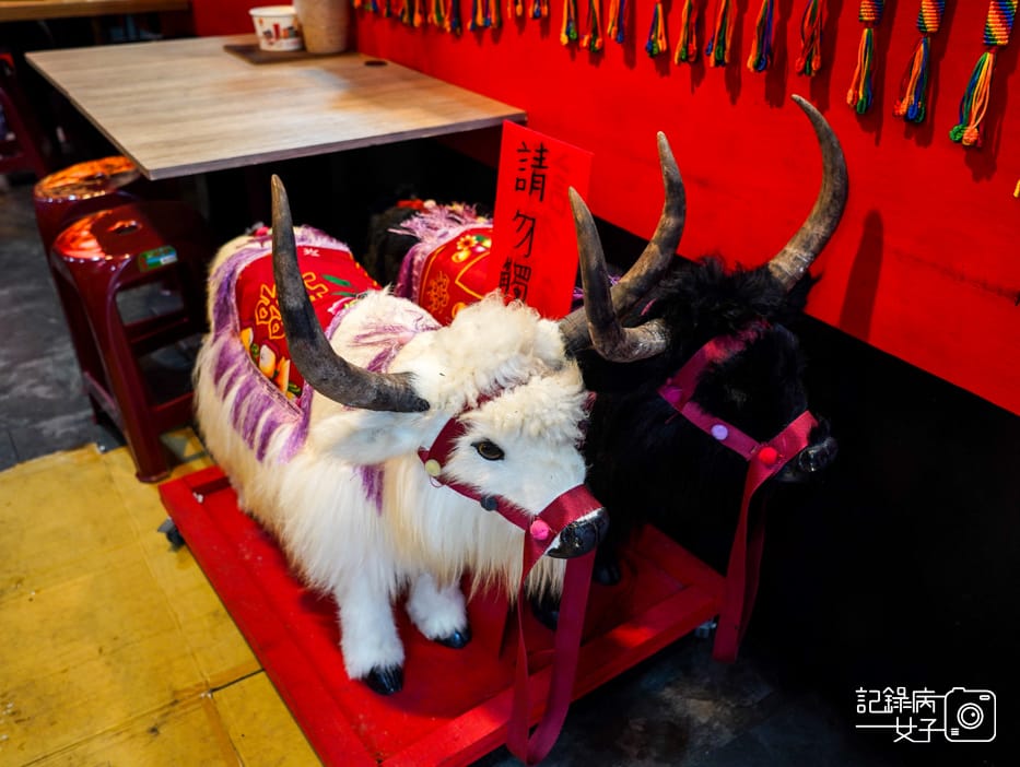 6新北中和南勢角青丹扎西新疆青藏料理羊騷味青藏羊排炕鍋大盤雞鍋皮帶寬麵.jpg 6新北中和南勢角青丹扎西新疆青藏料理羊騷味青藏羊排炕鍋大盤雞鍋皮帶寬麵.jpg