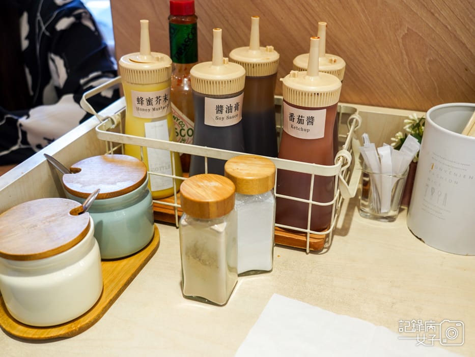 11新北三重早午餐達利早餐大蒜拼盤豬里肌總匯起司蛋餅.jpg 11新北三重早午餐達利早餐大蒜拼盤豬里肌總匯起司蛋餅.jpg