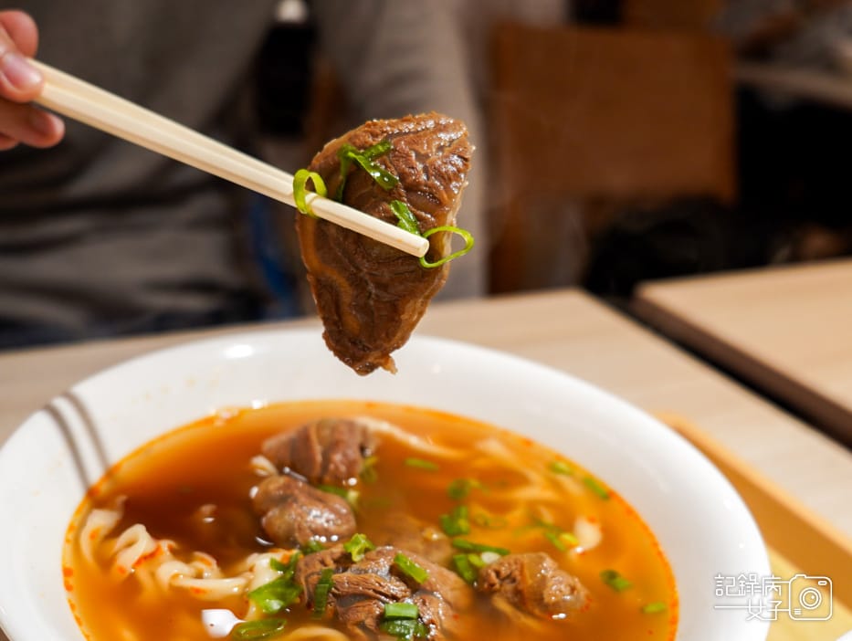 26麵大廚牛肉麵紅燒原味腱心牛肉麵豆花吃到.jpg 26麵大廚牛肉麵紅燒原味腱心牛肉麵豆花吃到.jpg