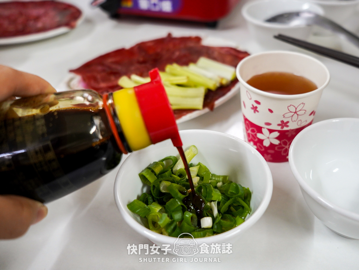 【台南 中西區】小豪洲沙茶爐 x 中正總店老字號沙茶鍋 x 豐盛肉盤火鍋料 - 第14張圖 【台南 中西區】小豪洲沙茶爐 x 中正總店老字號沙茶鍋 x 豐盛肉盤火鍋料