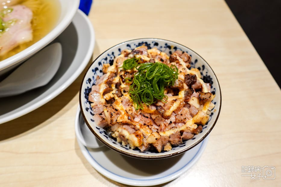 16內湖東湖麵屋昕家鹽味雞湯拉麵鹽味拉麵限量叉燒飯.jpg 16內湖東湖麵屋昕家鹽味雞湯拉麵鹽味拉麵限量叉燒飯.jpg