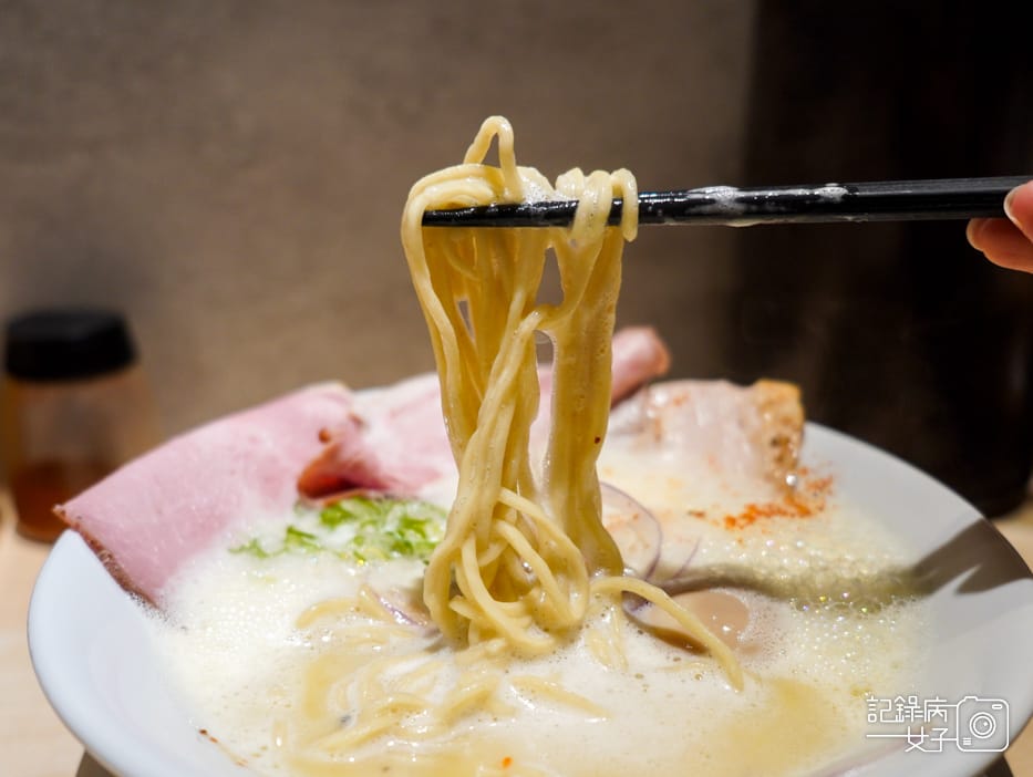 29內湖東湖麵屋昕家雞白湯玉子拉麵麵屋拉麵.jpg 29內湖東湖麵屋昕家雞白湯玉子拉麵麵屋拉麵.jpg