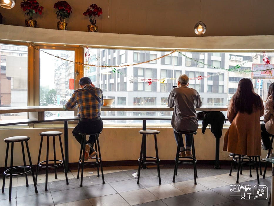 5華山丘比手作土司早午餐木盆沙拉帕尼尼三明治丘比早午餐丘比木盆沙拉.jpg 5華山丘比手作土司早午餐木盆沙拉帕尼尼三明治丘比早午餐丘比木盆沙拉.jpg