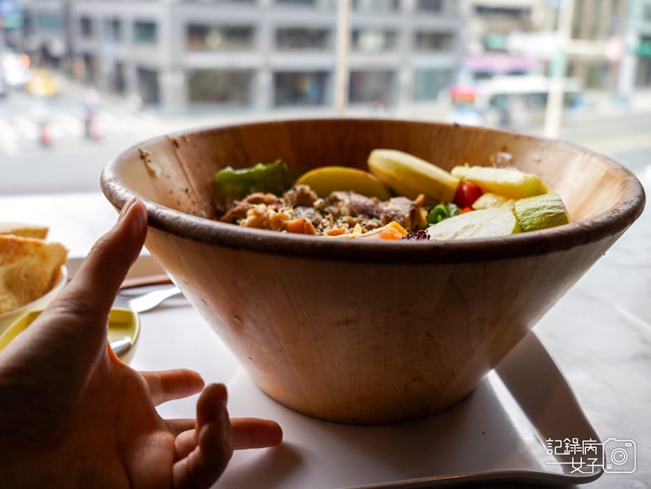 20華山丘比手作土司早午餐木盆沙拉帕尼尼三明治丘比早午餐丘比木盆沙拉.jpg 20華山丘比手作土司早午餐木盆沙拉帕尼尼三明治丘比早午餐丘比木盆沙拉.jpg