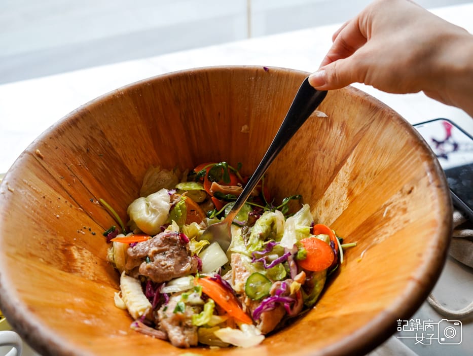 36華山丘比手作土司早午餐木盆沙拉帕尼尼三明治丘比早午餐丘比木盆沙拉.jpg 36華山丘比手作土司早午餐木盆沙拉帕尼尼三明治丘比早午餐丘比木盆沙拉.jpg