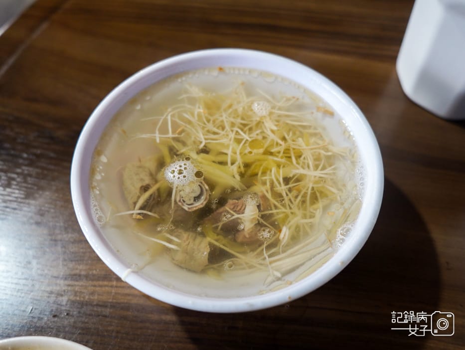 25嘉義竹崎鄉阿仁古早味碗粿嘉義早餐筒仔米糕炒麵.jpg 25嘉義竹崎鄉阿仁古早味碗粿嘉義早餐筒仔米糕炒麵.jpg