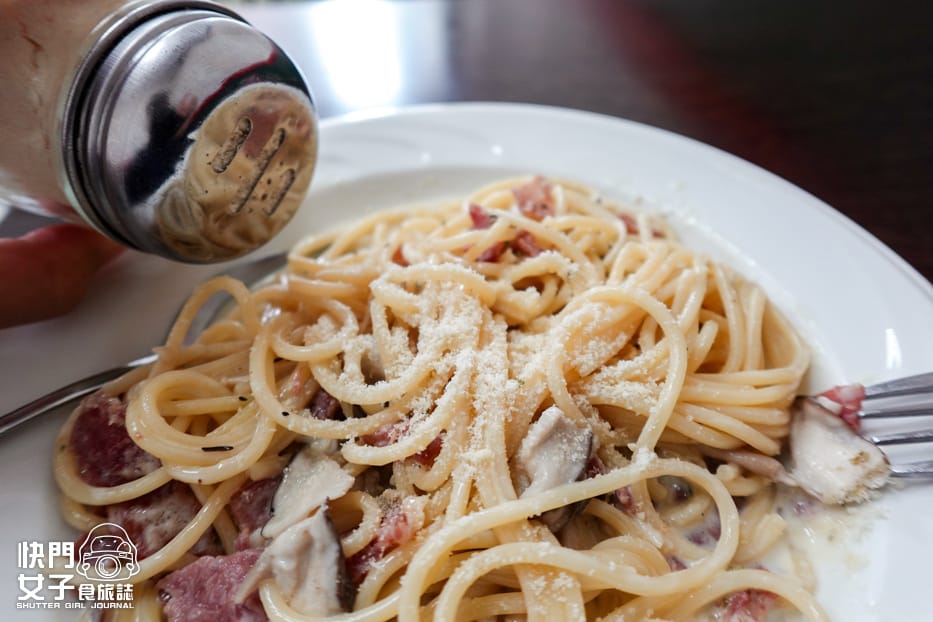 8內湖東湖四姐的義大利麵四姊的意大利麵白酒清炒蛤蜊奶醬培根.jpg
