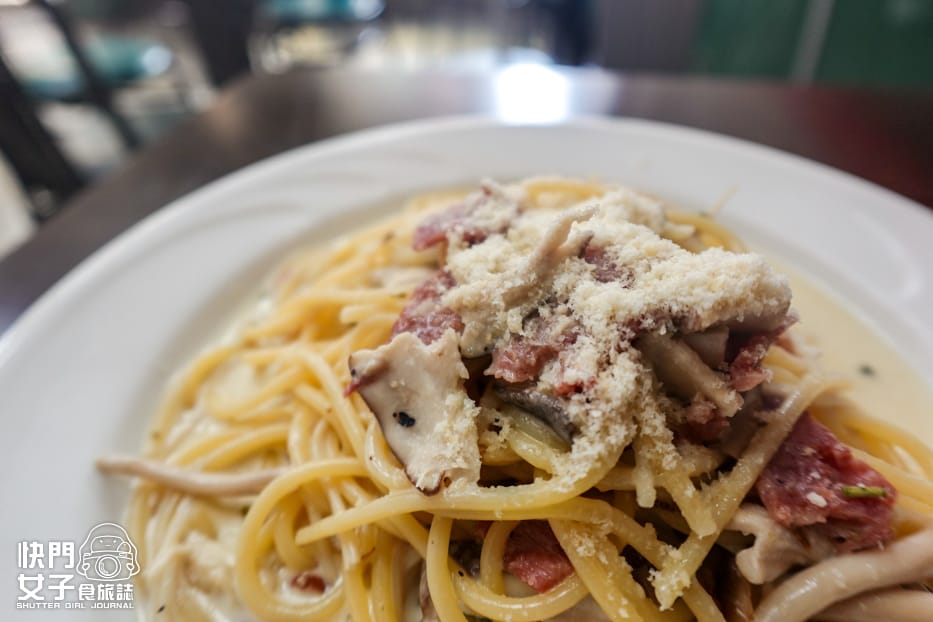 3內湖東湖四姐的義大利麵四姊的意大利麵白酒清炒蛤蜊奶醬培根.jpg