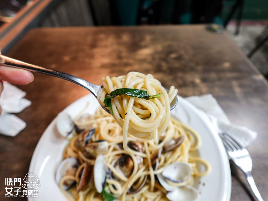 14內湖東湖四姐的義大利麵四姊的意大利麵白酒清炒蛤蜊奶醬培根.jpg