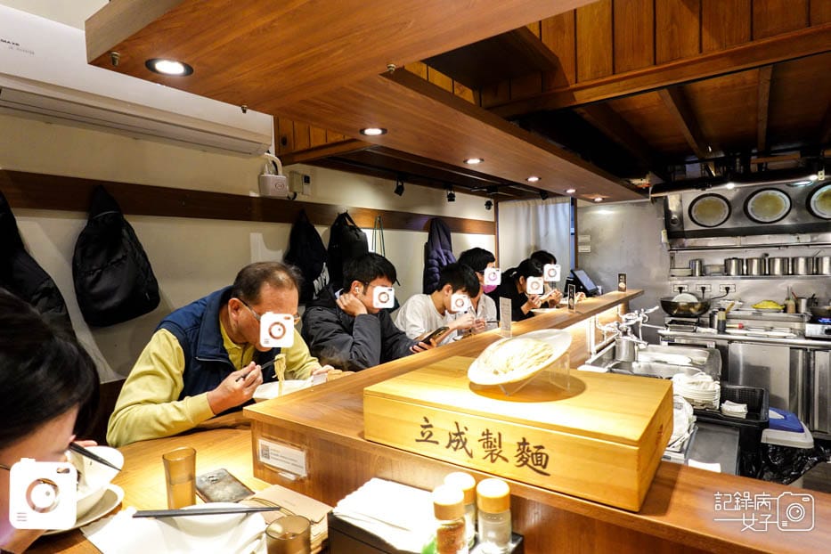 8士林劍潭長生塩人招牌鹽味拉麵雙倍肉片豚叉燒舒肥雞.jpg 8士林劍潭長生塩人招牌鹽味拉麵雙倍肉片豚叉燒舒肥雞.jpg