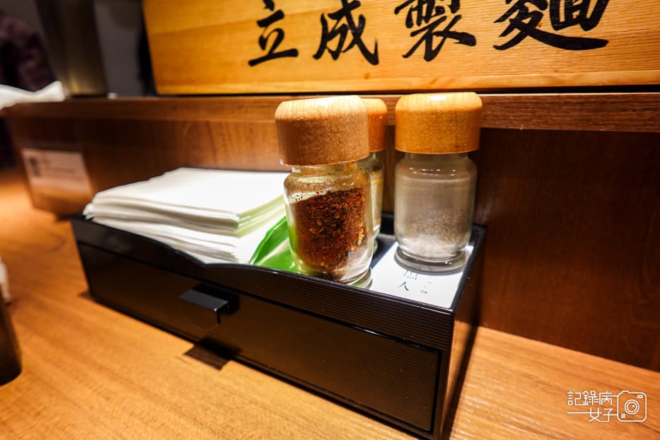 17士林劍潭長生塩人招牌鹽味拉麵雙倍肉片豚叉燒舒肥雞.jpg 17士林劍潭長生塩人招牌鹽味拉麵雙倍肉片豚叉燒舒肥雞.jpg