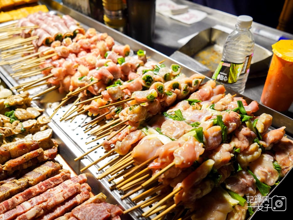 33湖美商展嘉義夜市美食燒烤串燒.jpg