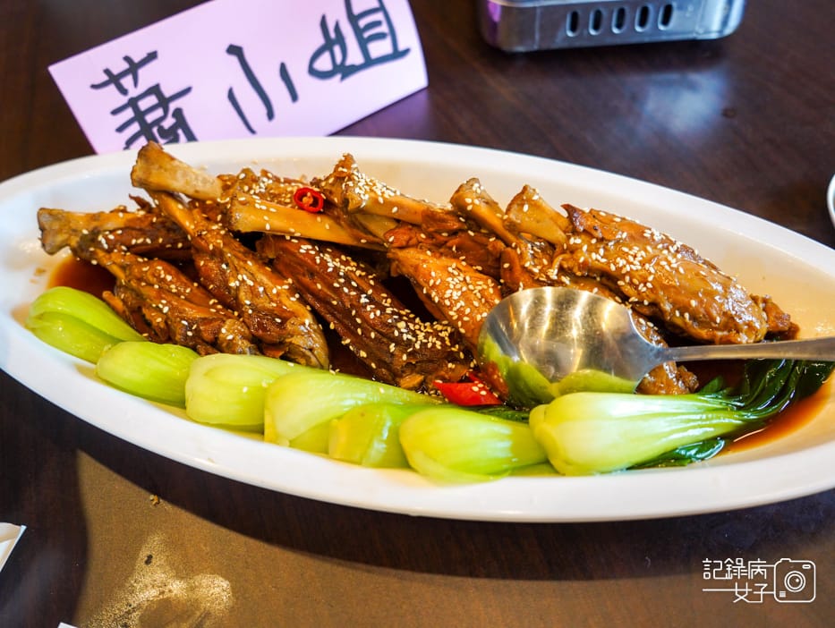 30嘉義合菜梅山餐館招牌梅子雞蠔香豬腱排養生日式海鮮火鍋.jpg 30嘉義合菜梅山餐館招牌梅子雞蠔香豬腱排養生日式海鮮火鍋.jpg
