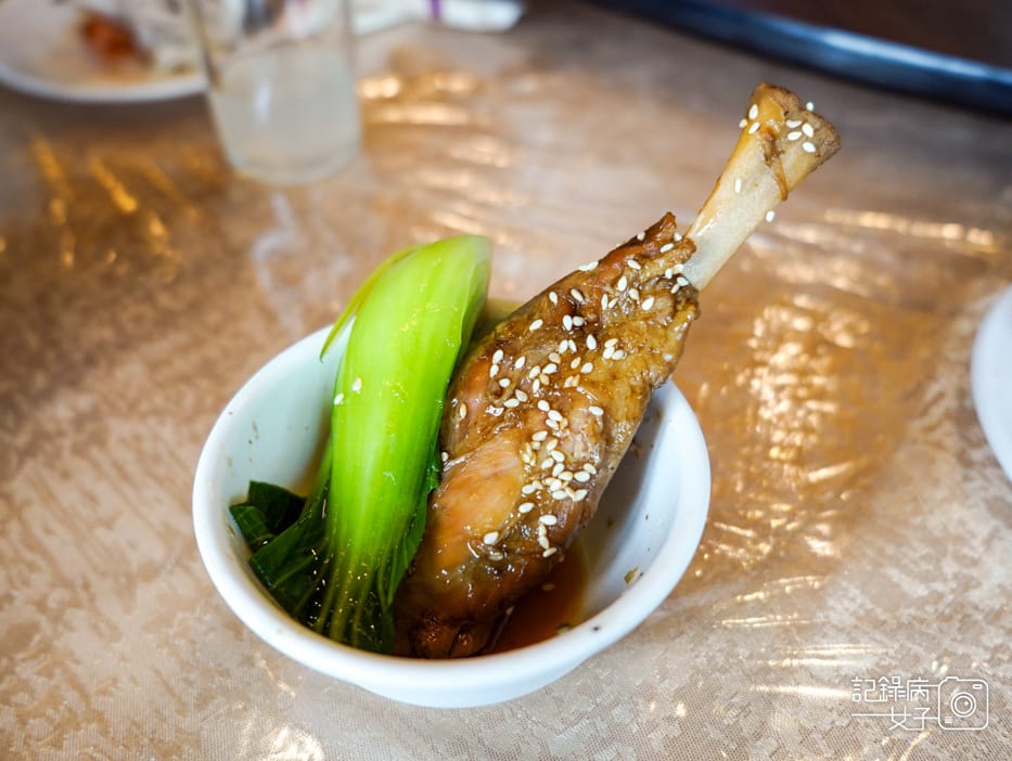 32嘉義合菜梅山餐館招牌梅子雞蠔香豬腱排養生日式海鮮火鍋.jpg 32嘉義合菜梅山餐館招牌梅子雞蠔香豬腱排養生日式海鮮火鍋.jpg