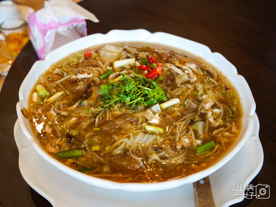 21嘉義合菜梅山餐館招牌梅子雞蠔香豬腱排養生日式海鮮火鍋.jpg 21嘉義合菜梅山餐館招牌梅子雞蠔香豬腱排養生日式海鮮火鍋.jpg