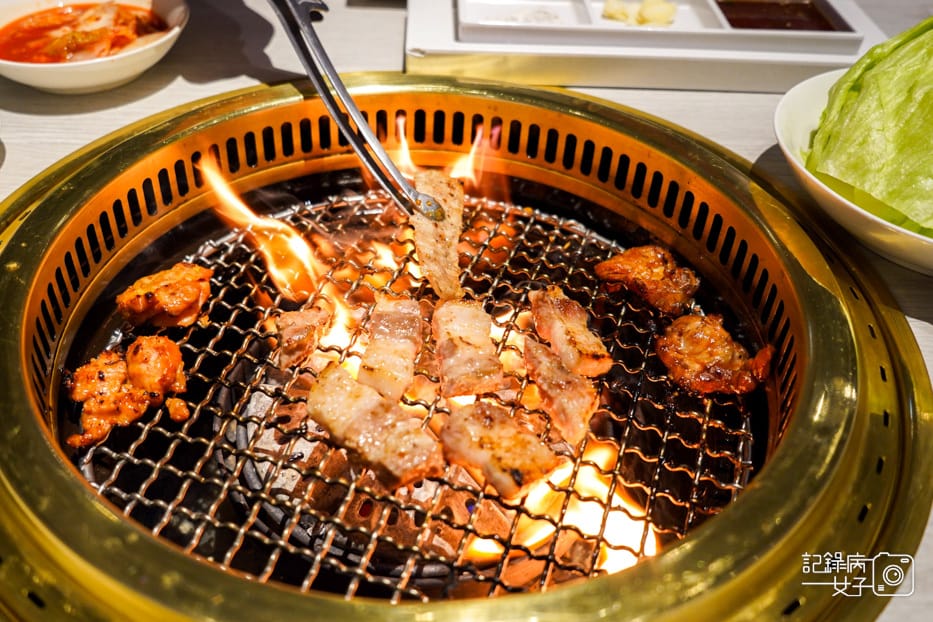 34台中輕井澤三山燒肉豬五花松阪豬.jpg 34台中輕井澤三山燒肉豬五花松阪豬.jpg