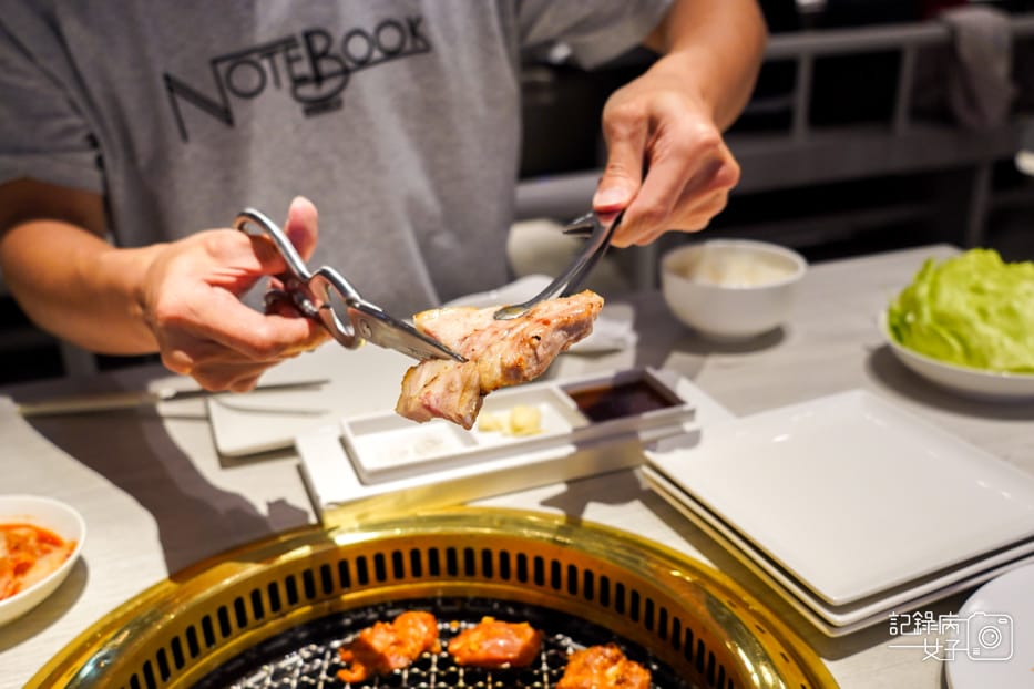 33台中輕井澤三山燒肉豬五花松阪豬.jpg 33台中輕井澤三山燒肉豬五花松阪豬.jpg