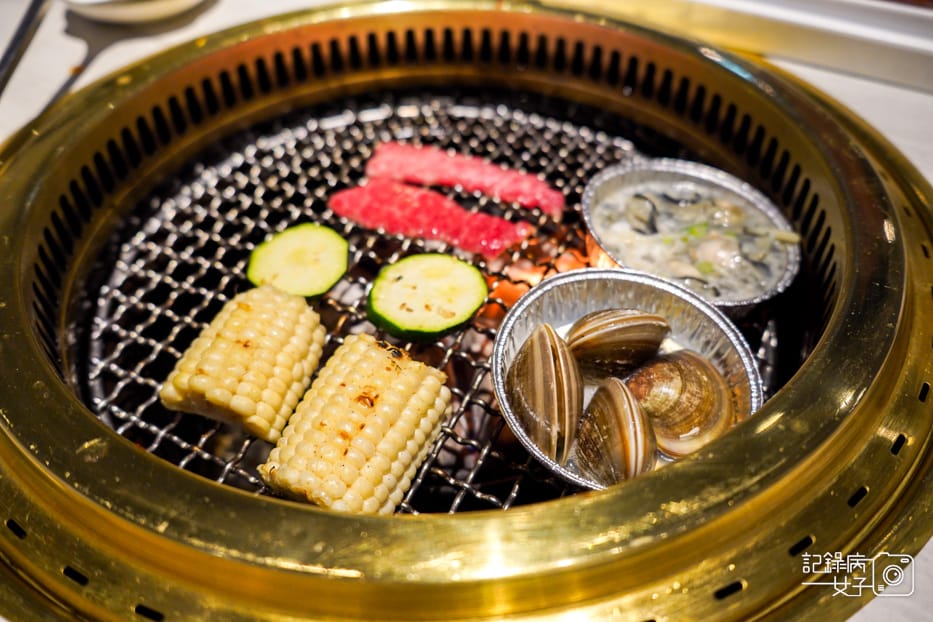 62專人代烤草蝦蛤蜊鮮蚵櫛瓜水果玉米.jpg 62專人代烤草蝦蛤蜊鮮蚵櫛瓜水果玉米.jpg