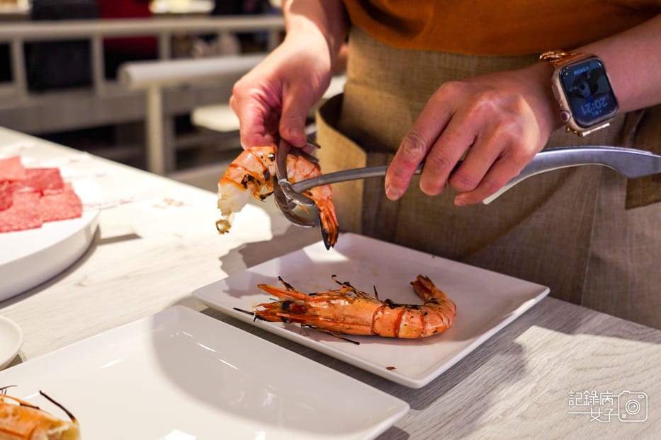 64專人代烤草蝦蛤蜊鮮蚵櫛瓜水果玉米.jpg 64專人代烤草蝦蛤蜊鮮蚵櫛瓜水果玉米.jpg