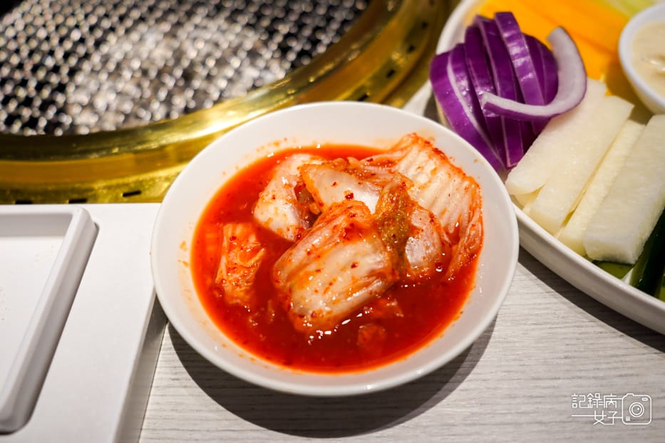 17台中輕井澤三山燒肉頂級日本A5和牛套餐牛肉火鍋專人烤蝦撥蝦.jpg 17台中輕井澤三山燒肉頂級日本A5和牛套餐牛肉火鍋專人烤蝦撥蝦.jpg