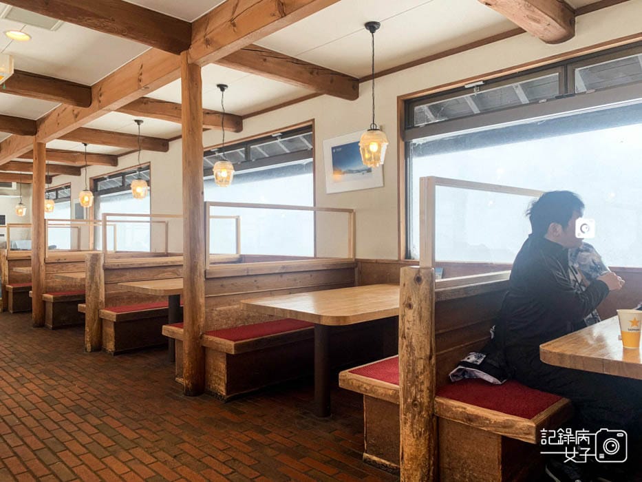 11日本岩手雫石滑雪雫石スキー場Alyeskaレストランアリエスカ歐姆蛋包飯炸豬排飯.jpg 11日本岩手雫石滑雪雫石スキー場Alyeskaレストランアリエスカ歐姆蛋包飯炸豬排飯.jpg