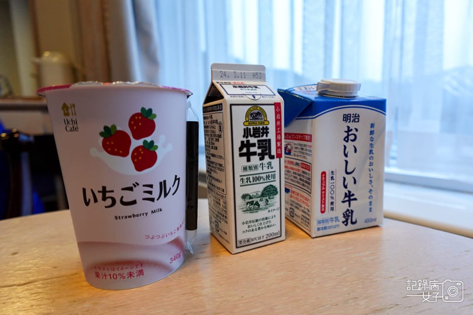 21日本LAWSON超商開箱BRULEE烤布蕾生牛乳布丁生乳捲.jpg 21日本LAWSON超商開箱BRULEE烤布蕾生牛乳布丁生乳捲.jpg