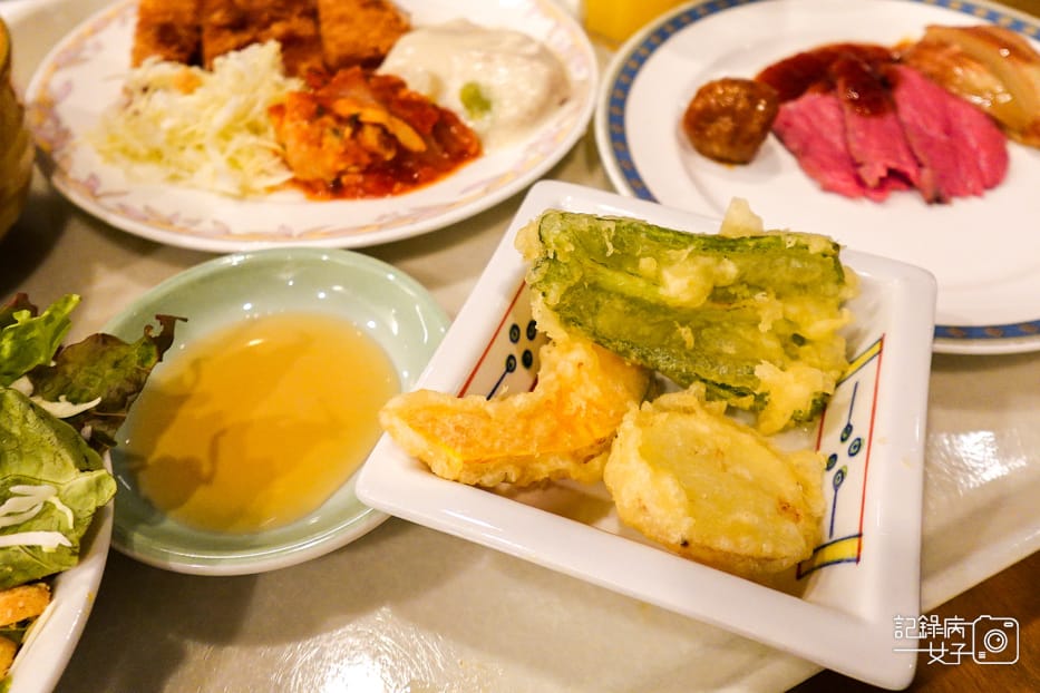 25雫石王子大飯店プリンスホテルPrince Room自助餐牛排炸豬排.jpg 25雫石王子大飯店プリンスホテルPrince Room自助餐牛排炸豬排.jpg