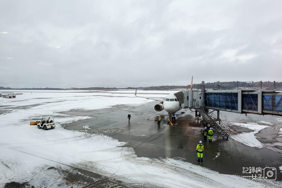 38日本岩手縣秋田機場秋田空港台灣虎航飛機餐廉航飛機餐.jpg