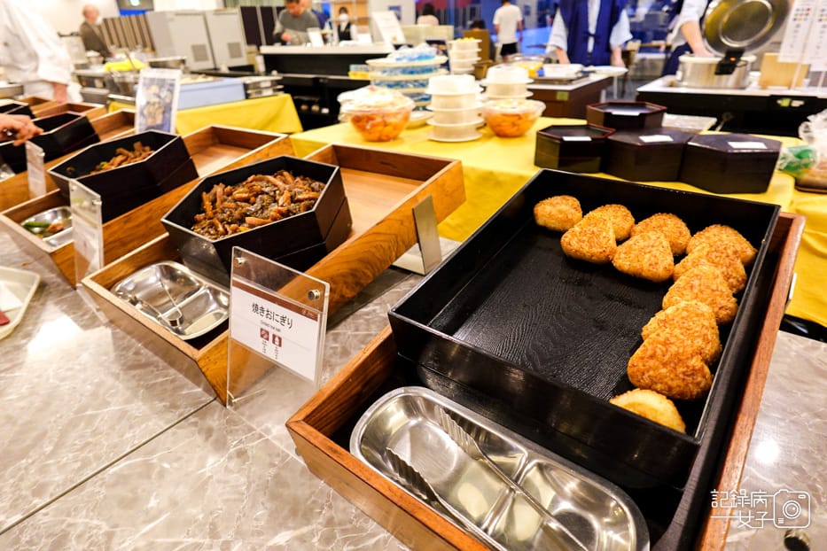 11雫石王子大飯店プリンスホテルPrince Room自助餐牛排炸豬排.jpg 11雫石王子大飯店プリンスホテルPrince Room自助餐牛排炸豬排.jpg