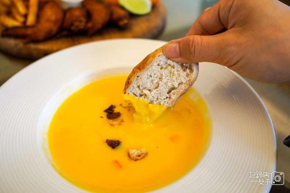 20陽明山美軍宿舍群餐廳The Café By 想陽明山南瓜濃湯.jpg