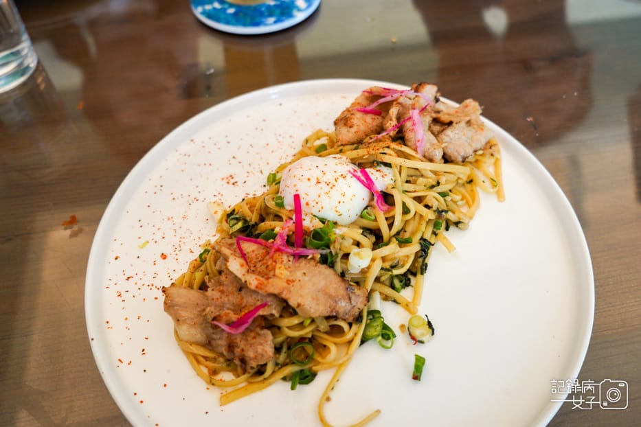 35陽明山美軍宿舍群The Café By 想陽明山月見和風味噌松阪豬暖食義大利麵.jpg