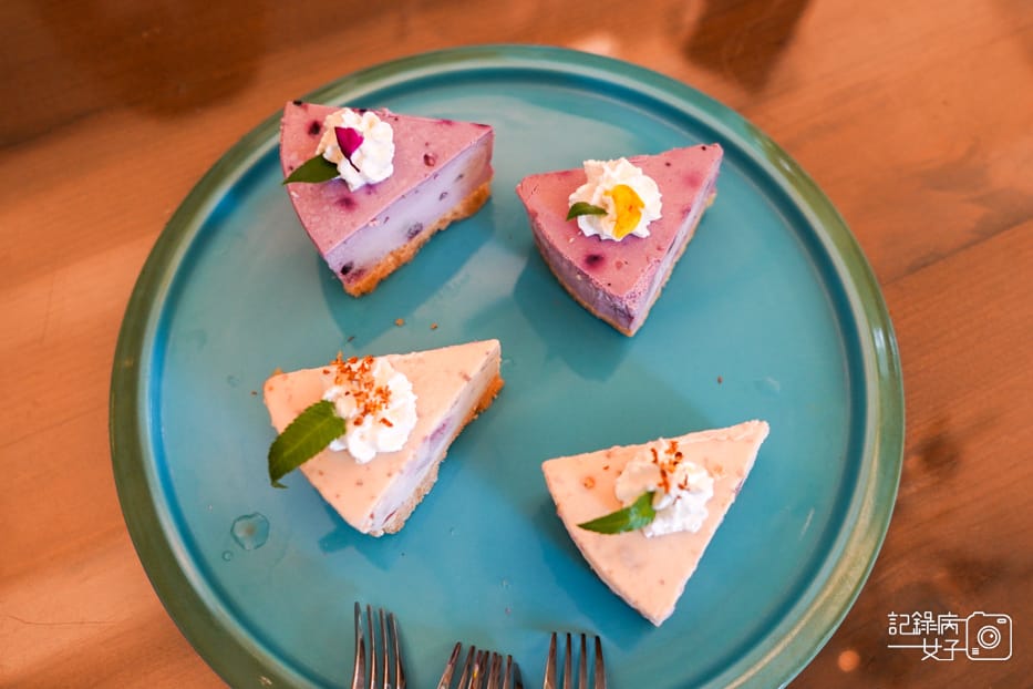 50美軍宿舍群The Café By 想陽明山下午茶甜點藍莓優格玫瑰重乳酪蛋糕.jpg
