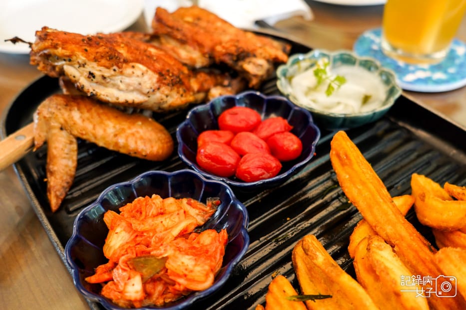 44陽明山美軍宿舍群The Café By 想陽明山香烤黃金放養半土雞襯迷迭香薯條.jpg