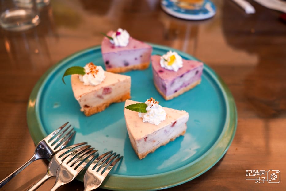 51美軍宿舍群The Café By 想陽明山下午茶甜點藍莓優格玫瑰重乳酪蛋糕.jpg