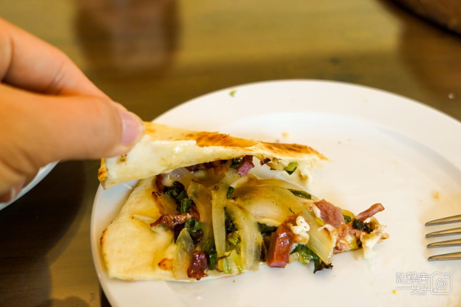 34陽明山美軍宿舍群餐廳The Café By 想陽明山蒜苗鴨胸薄餅.jpg