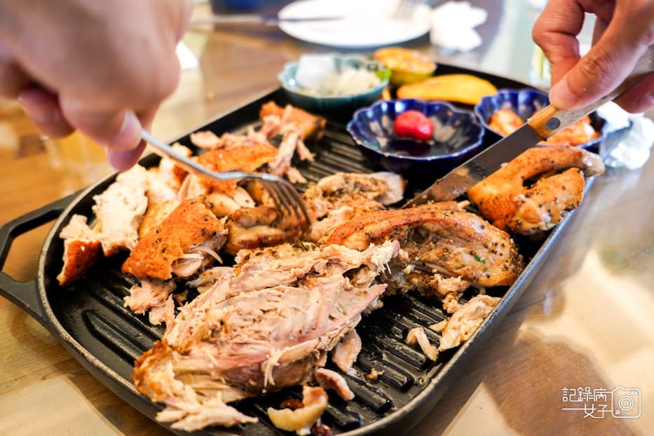 49陽明山美軍宿舍群The Café By 想陽明山香烤黃金放養半土雞襯迷迭香薯條.jpg