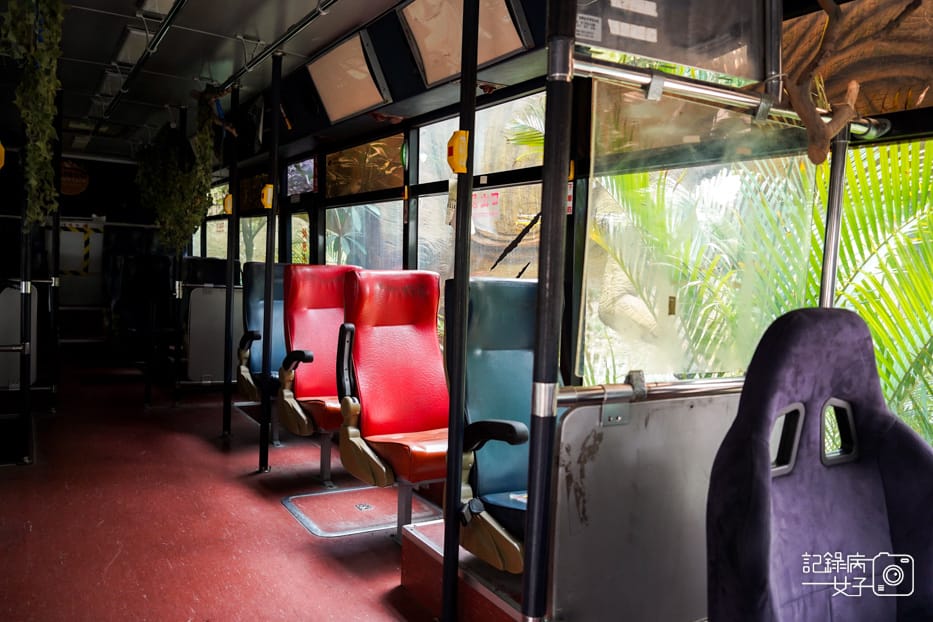 17彰化員林百果山探索樂園侏羅紀恐龍園區.jpg 17彰化員林百果山探索樂園侏羅紀恐龍園區.jpg