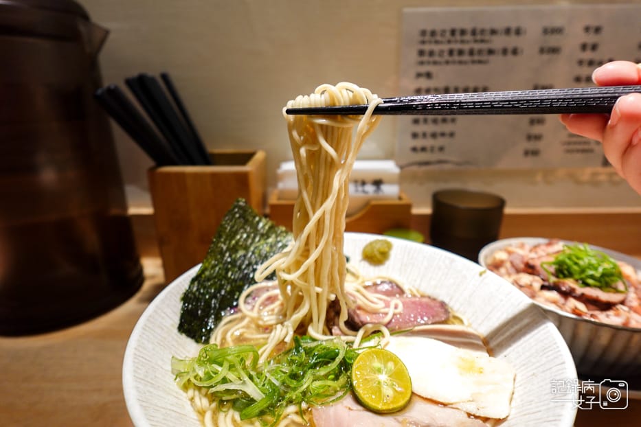 18師大台電大樓數寄屋辻葉雅白辻葉雞湯拉麵.jpg 18師大台電大樓數寄屋辻葉雅白辻葉雞湯拉麵.jpg