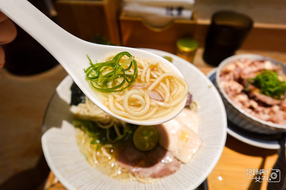 19師大台電大樓數寄屋辻葉雅白辻葉雞湯拉麵.jpg 19師大台電大樓數寄屋辻葉雅白辻葉雞湯拉麵.jpg