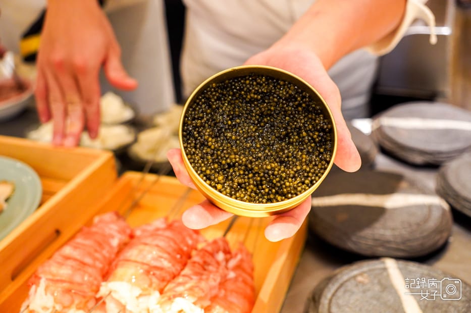 11初魚鐵板燒信義A9黑鮪魚Ossetra魚子醬.jpg