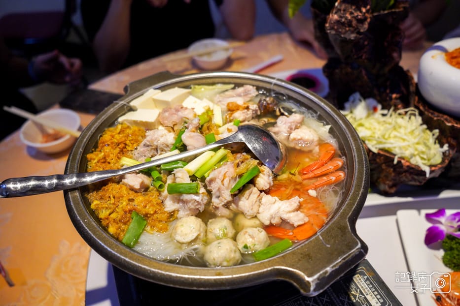 12宜蘭蘇澳漁港南方澳漁港珍活海鮮餐廳日式魚湯火鍋.jpg