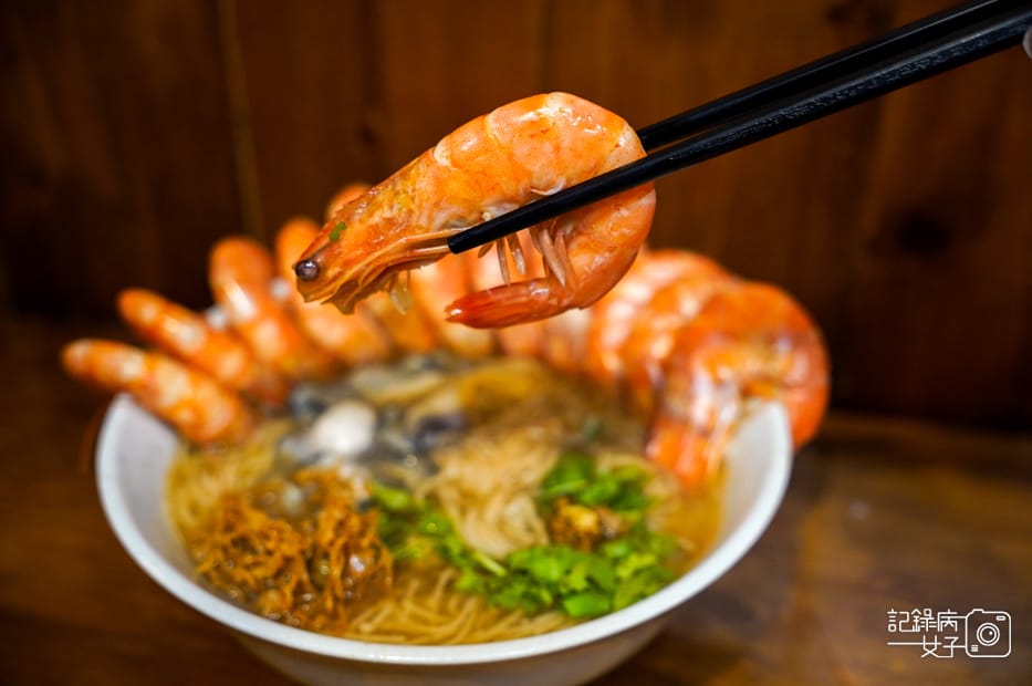 18新竹東門市場享來初麵線超豪華鮮蝦鮮蚵麵線.jpg