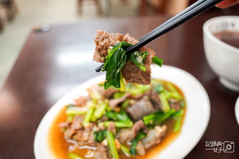 31台南文章牛肉二牛牛肉湯溫體牛芥蘭牛腩牛肉捲餅.jpg 31台南文章牛肉二牛牛肉湯溫體牛芥蘭牛腩牛肉捲餅.jpg