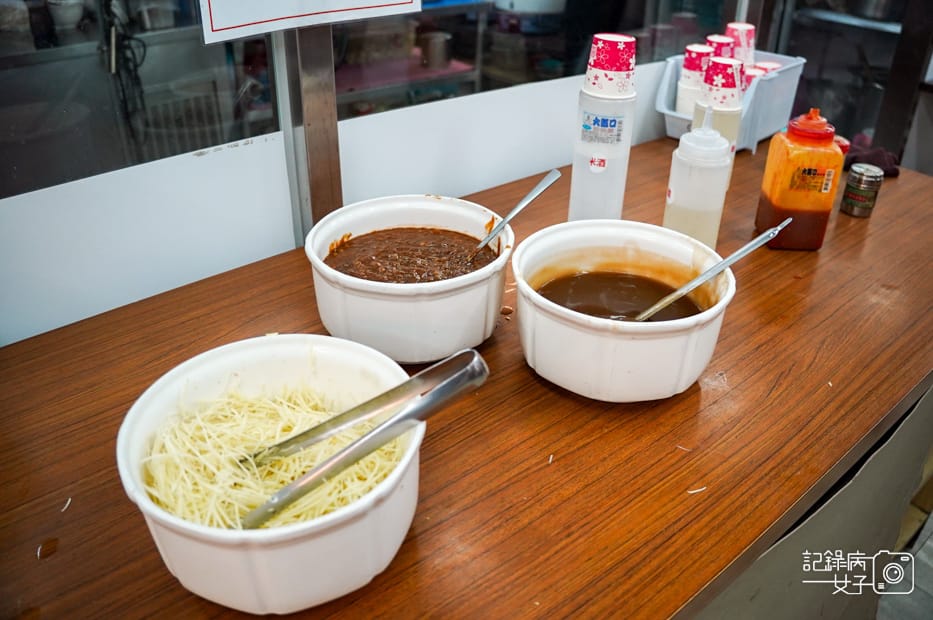 12台南文章牛肉二牛牛肉湯溫體牛芥蘭牛腩牛肉捲餅.jpg 12台南文章牛肉二牛牛肉湯溫體牛芥蘭牛腩牛肉捲餅.jpg