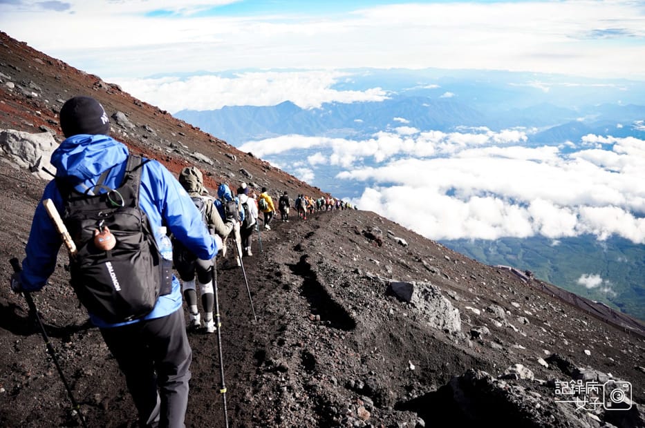 63日本富士山攻頂御來光吉田路線登山.jpg 63日本富士山攻頂御來光吉田路線登山.jpg