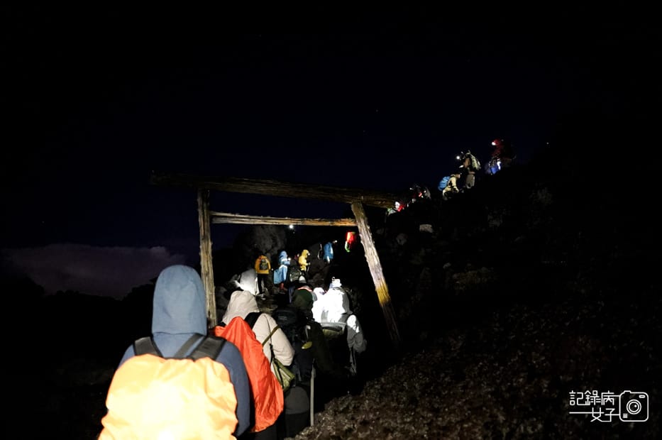 41日本富士山攻頂御來光烙印金剛杖缽巡火山口奧宮本宮淺間大社.jpg 41日本富士山攻頂御來光烙印金剛杖缽巡火山口奧宮本宮淺間大社.jpg