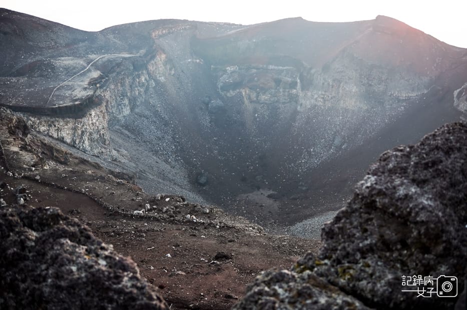 46日本富士山攻頂御來光烙印金剛杖缽巡火山口奧宮本宮淺間大社.jpg 46日本富士山攻頂御來光烙印金剛杖缽巡火山口奧宮本宮淺間大社.jpg