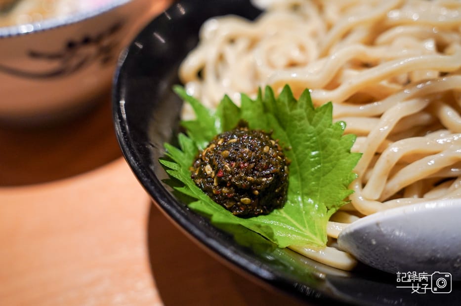22日本東京車站六厘舍沾麵特濃沾麵特製拉麵厚叉燒.jpg